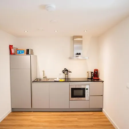 Happy 1 Bedroom - We39c