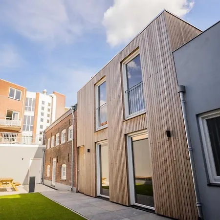 Happy 1 Bedroom - We39c Apartment