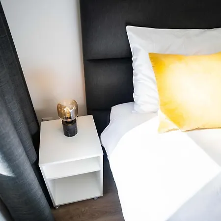 Happy 1 Bedroom - We39c טיל