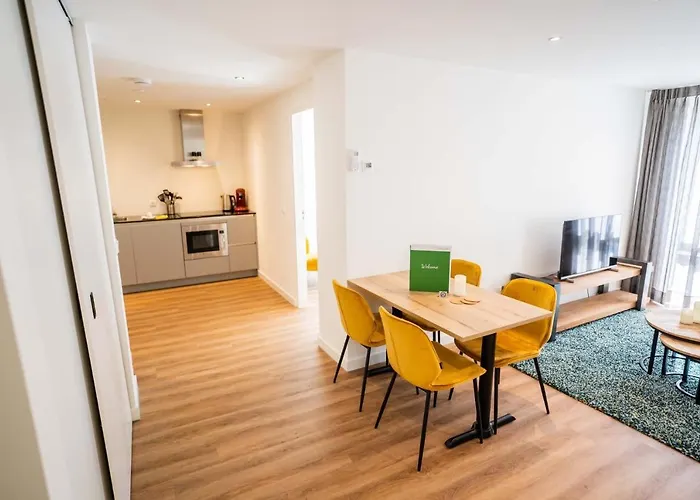 Апартаменты Happy 1 Bedroom - We39c