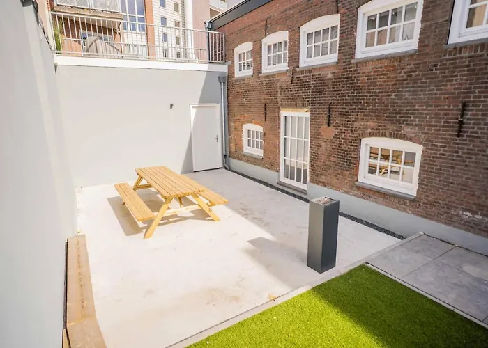 Апартаменты Happy 1 Bedroom - We39c