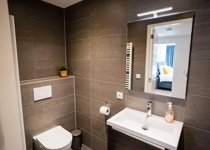 Happy 1 Bedroom - We39c